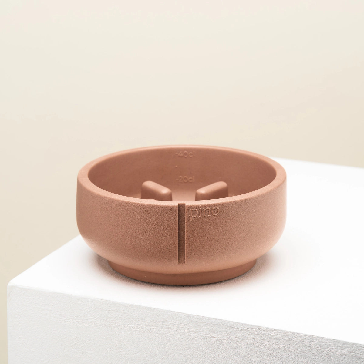 gamelle anti glouton pour chien marron avec obstacles ralentisseurs - Améliore la digestion et réduit ballonnements - CasualPets